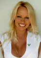 426px-Pamela Anderson 3.jpg
